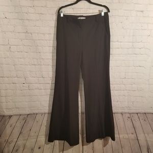 Jennifer Lopez  black extreme wide leg casual pant